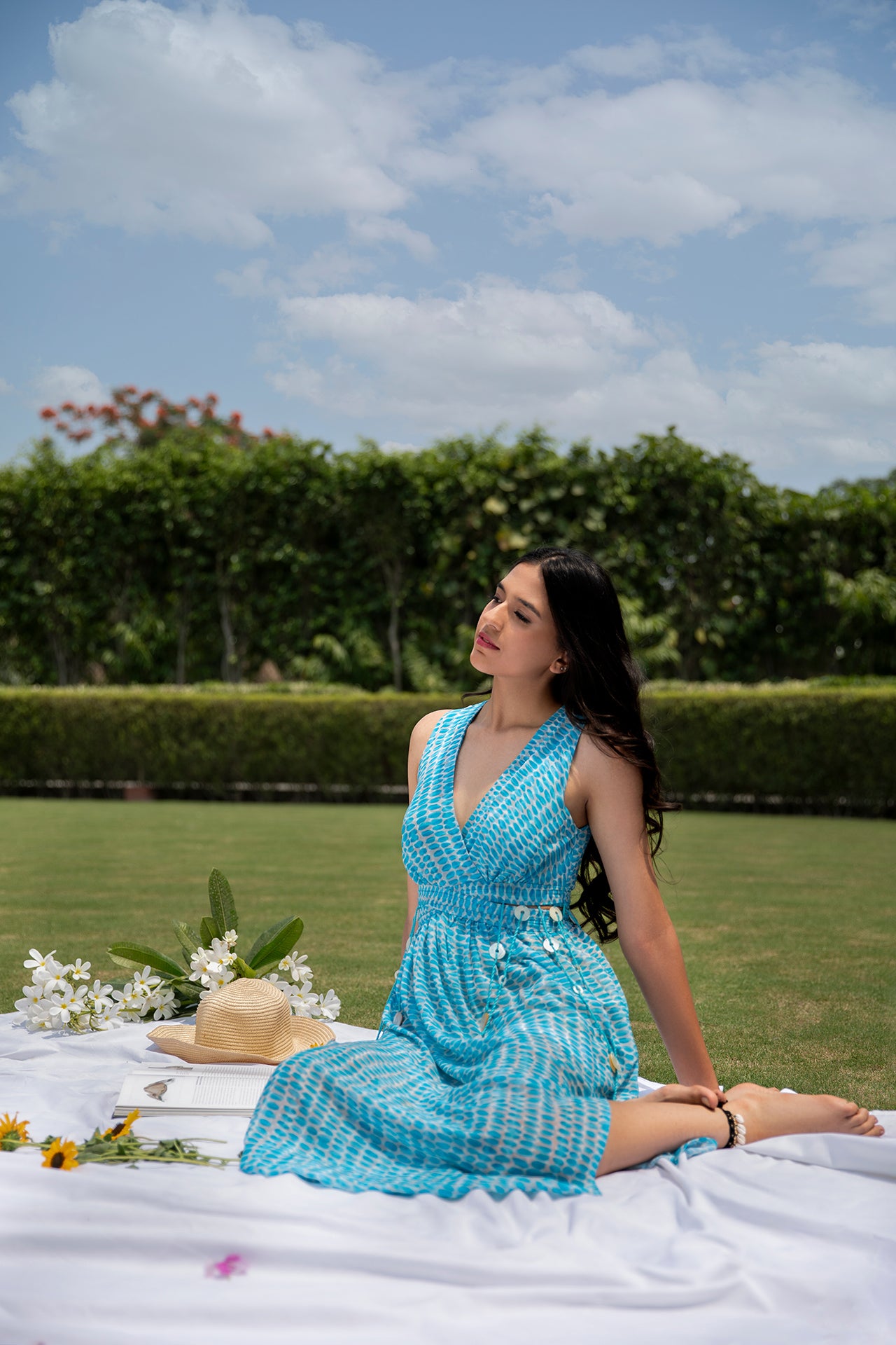 Blue lagoon Printed georgette tassels midi dress