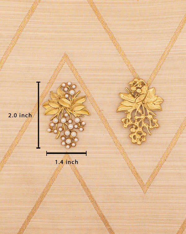 Engraved Designer Metal Button with Pearls