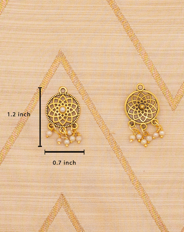 Hanging Metal Button with Pearls-Golden