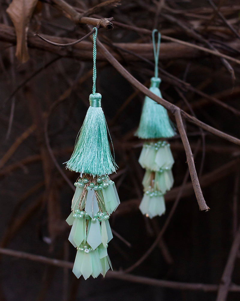 Hanging thread and pearls long fringing tassel-Mint Green