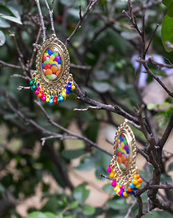 Premium metal multi color hanging button-Golden
