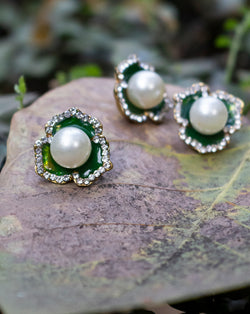 Flower button with pearl insert-Olive Green