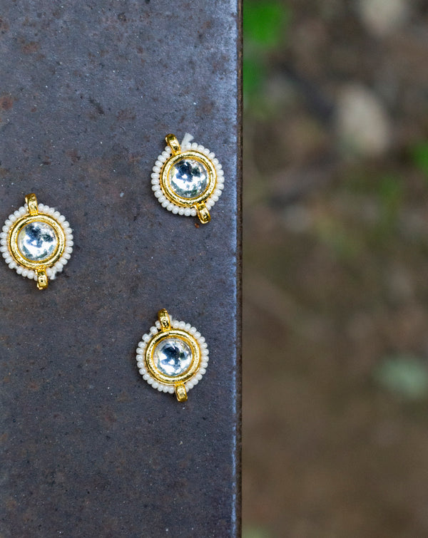 Round handmade metal kundan button-White