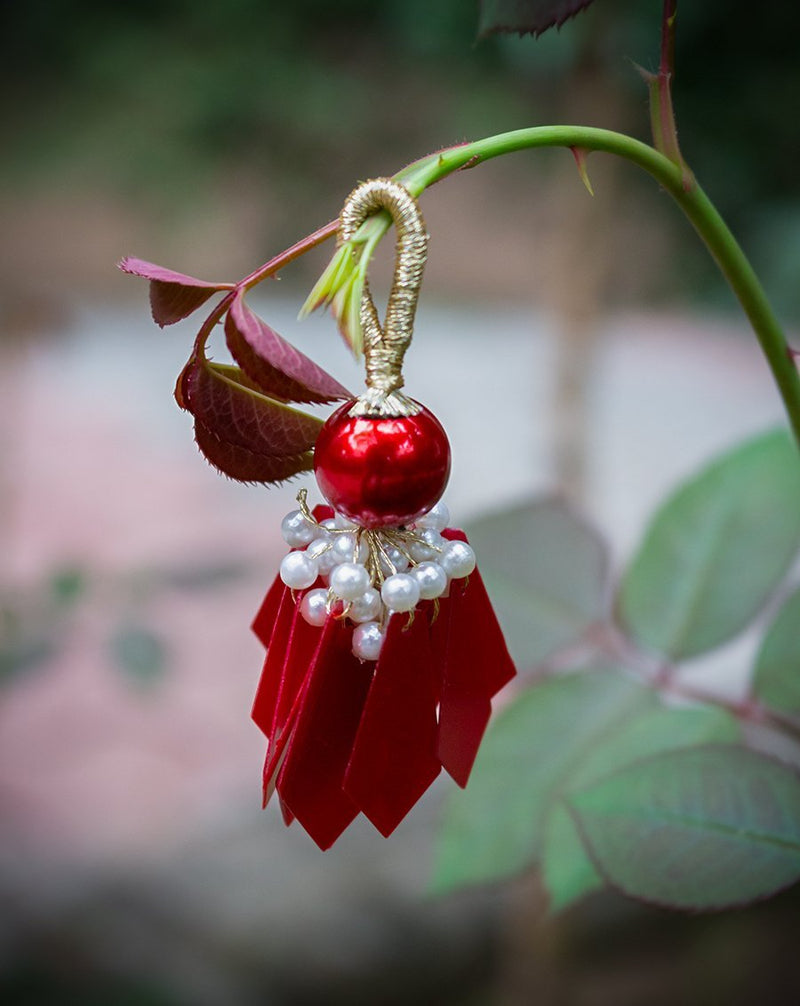 Big Round Pearl and Pentagon Tassel-Red