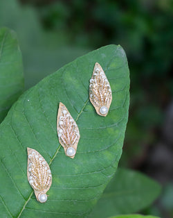 Handmade leaf pearl and dabka patch-Golden