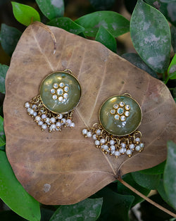 Designer kundan metal button with pearl hanging-Green